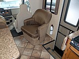2014 Thor Motor Coach Chateau Photo #13