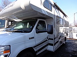 2014 Thor Motor Coach Chateau Photo #2