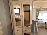 2015 Thor Motor Coach Chateau Photo #19