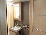 2015 Thor Motor Coach Chateau Photo #25