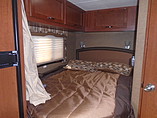 2015 Thor Motor Coach Chateau Photo #15