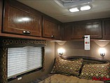 2015 Thor Motor Coach Chateau Photo #10
