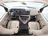 2015 Thor Motor Coach Chateau Photo #8