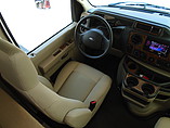 2015 Thor Motor Coach Chateau Photo #14