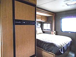 2015 Thor Motor Coach Chateau Photo #12