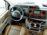 2016 Thor Motor Coach Chateau Photo #13