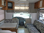 2001 Thor Motor Coach Chateau Photo #8