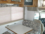 2001 Thor Motor Coach Chateau Photo #9