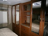 2015 Thor Motor Coach Chateau Photo #12