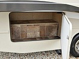 2016 Thor Motor Coach Chateau Photo #15