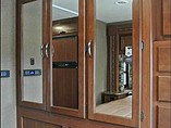 2016 Thor Motor Coach Chateau Photo #23