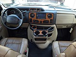2015 Thor Motor Coach Chateau Photo #22