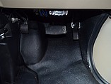 2015 Thor Motor Coach Chateau Photo #25