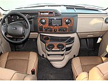 2015 Thor Motor Coach Chateau Photo #7