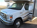 2015 Thor Motor Coach Chateau Photo #14