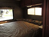 2014 Thor Motor Coach Chateau Photo #15