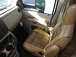 2015 Thor Motor Coach Chateau Photo #6
