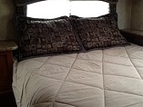 2012 Thor Motor Coach Chateau Photo #9
