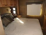 2015 Thor Motor Coach Chateau Photo #13