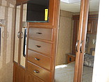 2015 Thor Motor Coach Chateau Photo #15