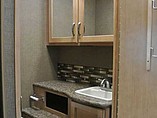 2015 Thor Motor Coach Chateau Photo #23