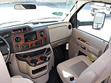 2015 Thor Motor Coach Chateau Photo #6