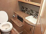 2015 Thor Motor Coach Chateau Photo #20