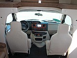 2015 Thor Motor Coach Chateau Photo #13