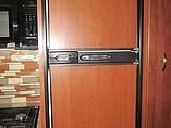 2016 Thor Motor Coach Chateau Photo #18
