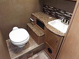 2016 Thor Motor Coach Chateau Photo #9