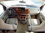 2011 Thor Motor Coach Chateau Photo #26