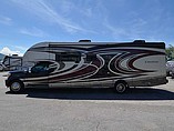2016 Thor Motor Coach Chateau Photo #4