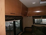 2015 Thor Motor Coach Chateau Citation Photo #14