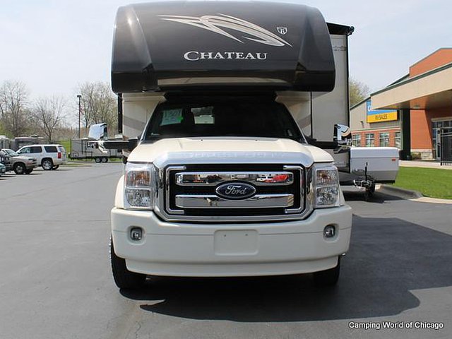 2014 Thor Motor Coach Chateau Photo
