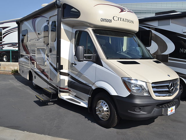 2015 Thor Motor Coach Chateau Citation Photo