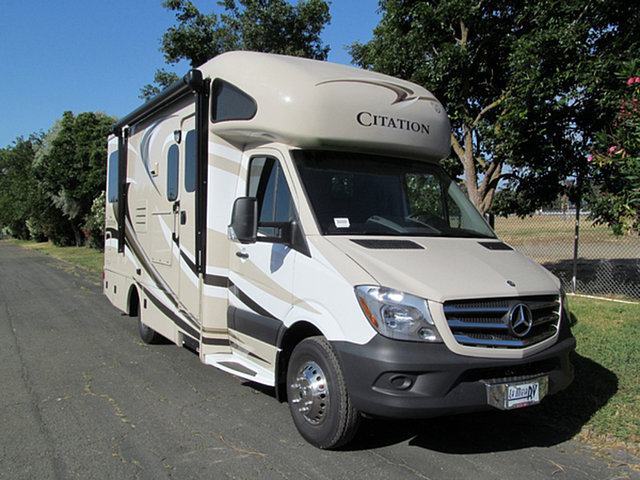 2015 Thor Motor Coach Chateau Citation Photo