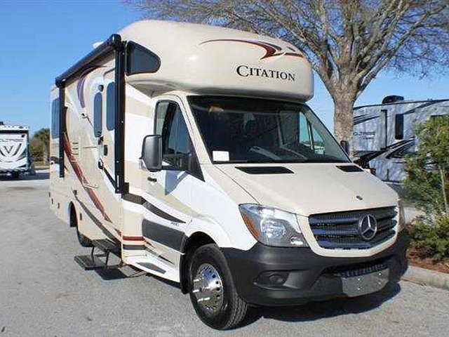 2015 Thor Motor Coach Chateau Citation Photo