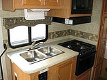 2006 Thor Motor Coach Chateau Photo #8