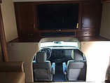 2015 Thor Motor Coach Chateau Super C Photo #4