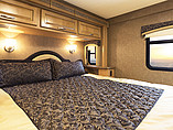 2015 Thor Motor Coach Chateau Super C Photo #9