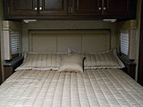 2012 Thor Motor Coach Daybreak Photo #8
