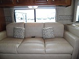 2013 Thor Motor Coach Daybreak Photo #13