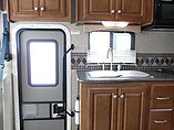 2013 Thor Motor Coach Daybreak Photo #14
