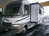 2013 Thor Motor Coach Daybreak Photo #2