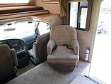 2004 Thor Motor Coach Four Winds Photo #9