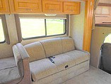 2004 Thor Motor Coach Four Winds Photo #10