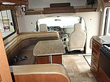2015 Thor Motor Coach Four Winds Photo #9