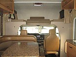 2015 Thor Motor Coach Four Winds Photo #6