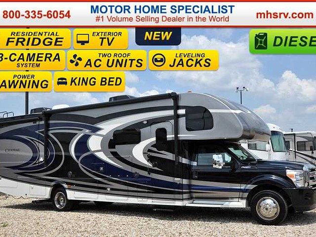 2016 Thor Motor Coach Chateau Super C Photo