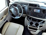 2016 Thor Motor Coach Four Winds Photo #13